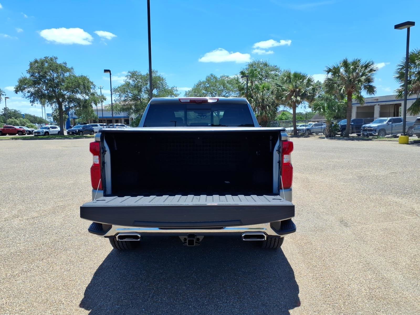 2026 Chevrolet Silverado 1500 LTZ - Photo 20