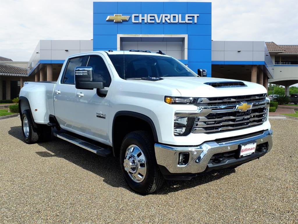 2026 Chevrolet Silverado 3500HD LT's photo