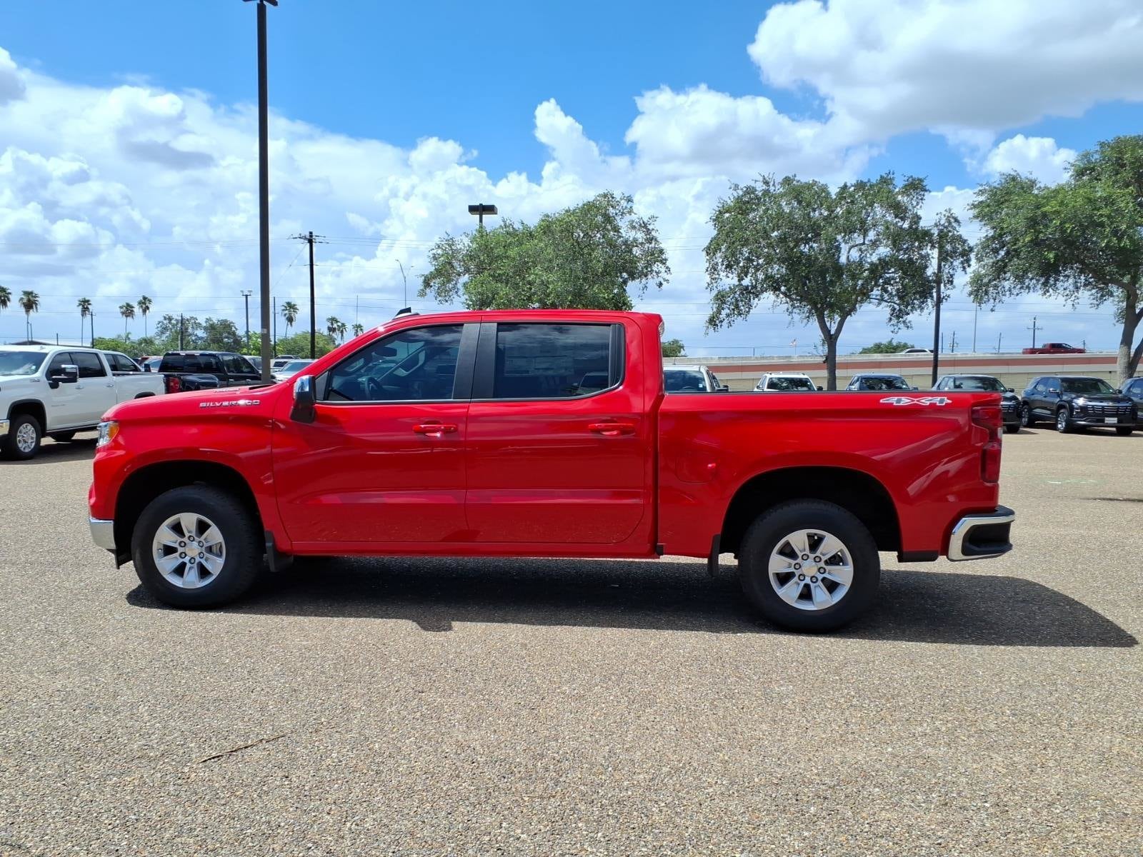 2026 Chevrolet Silverado 1500 LT - Photo 5