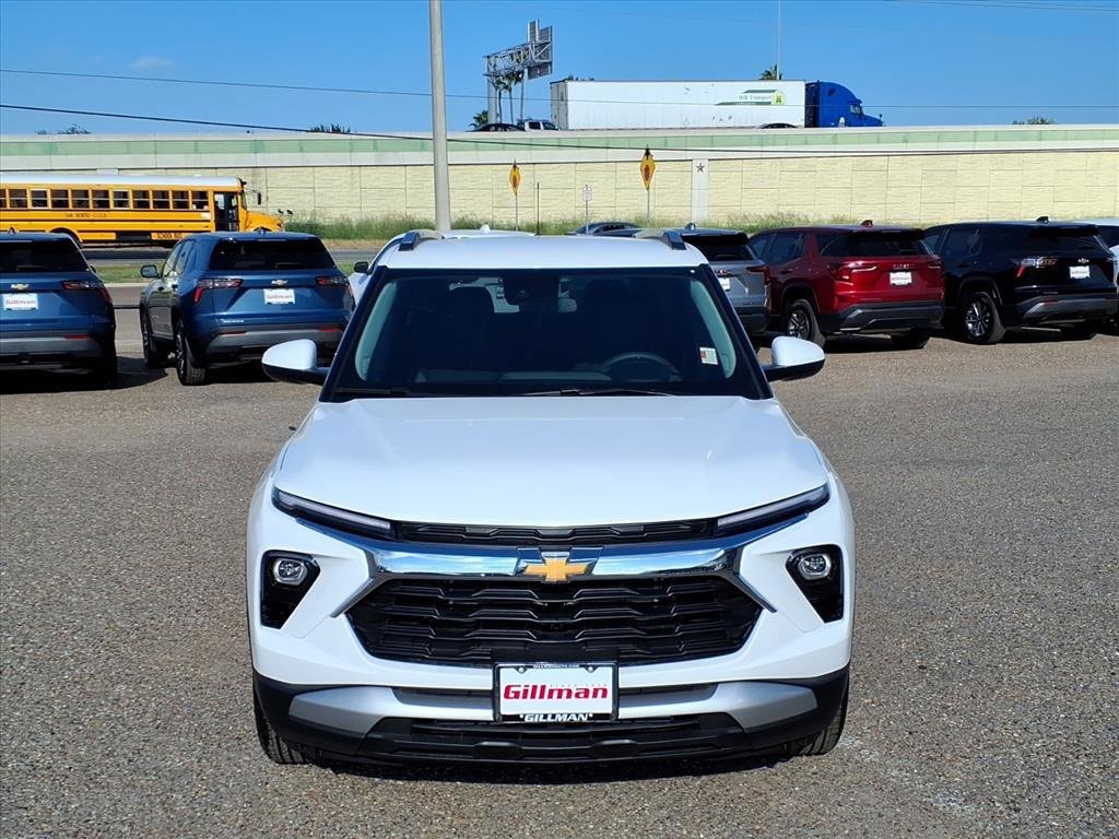 2026 Chevrolet Trailblazer LT photo 3