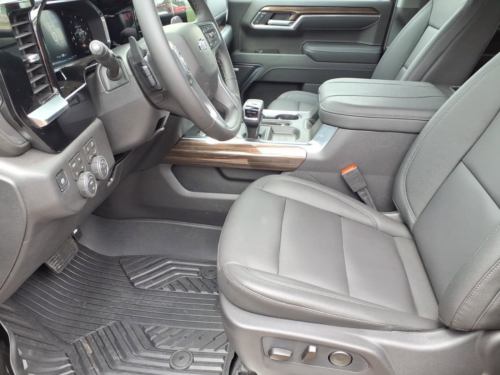 2026 Chevrolet Silverado 1500 LT Trail Boss - Photo 11