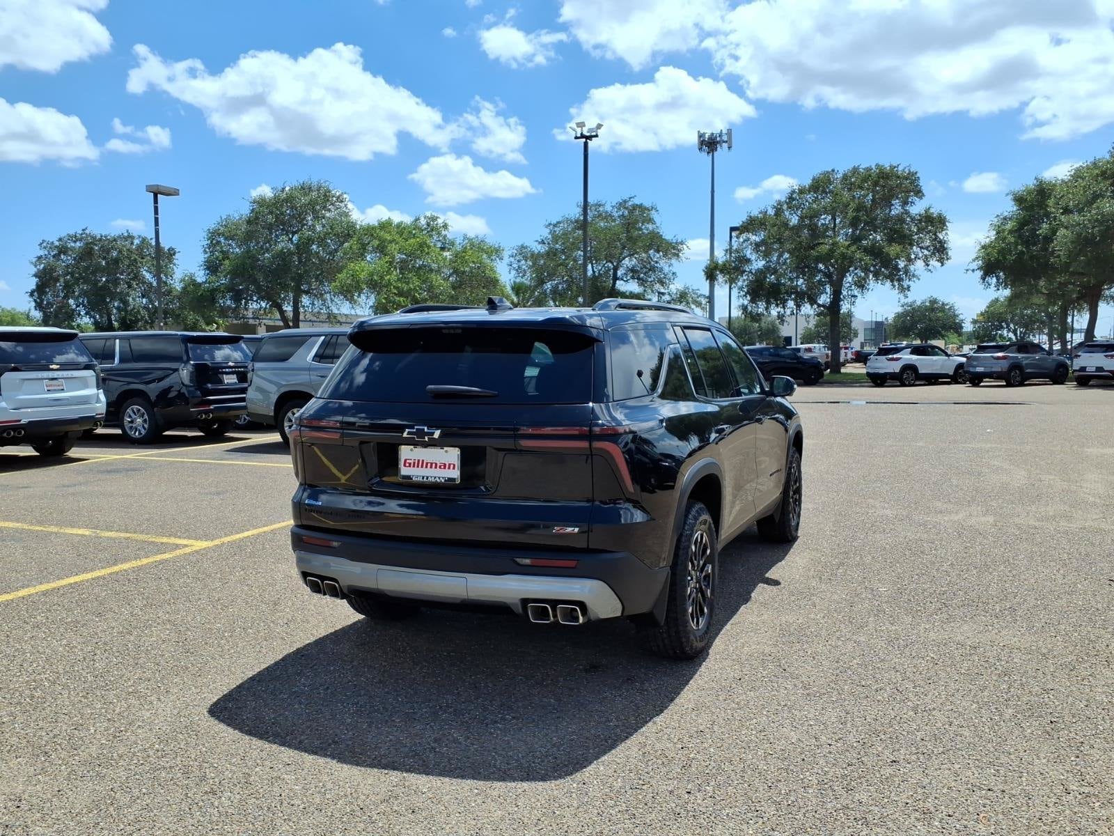 2026 Chevrolet Traverse Z71 - Photo 8