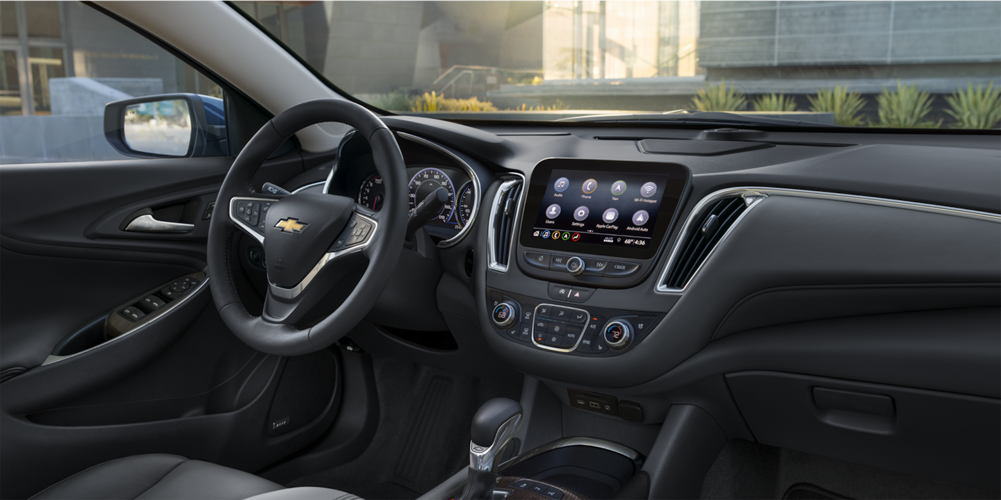 2024 Chevrolet Malibu Cockpit