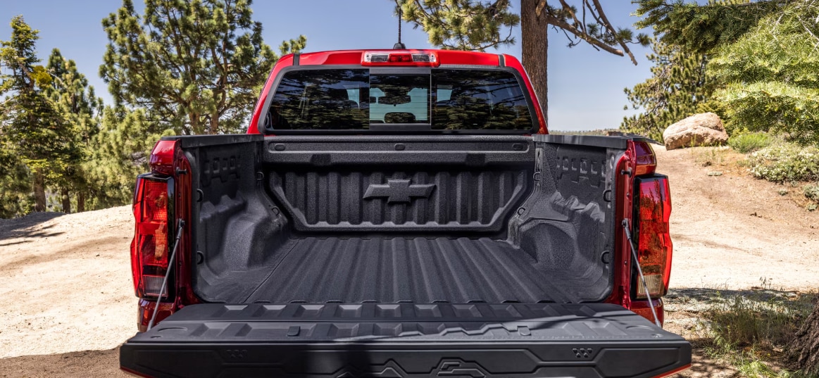 2026 Chevrolet Colorado Trailboss Radiant Red Truckbed