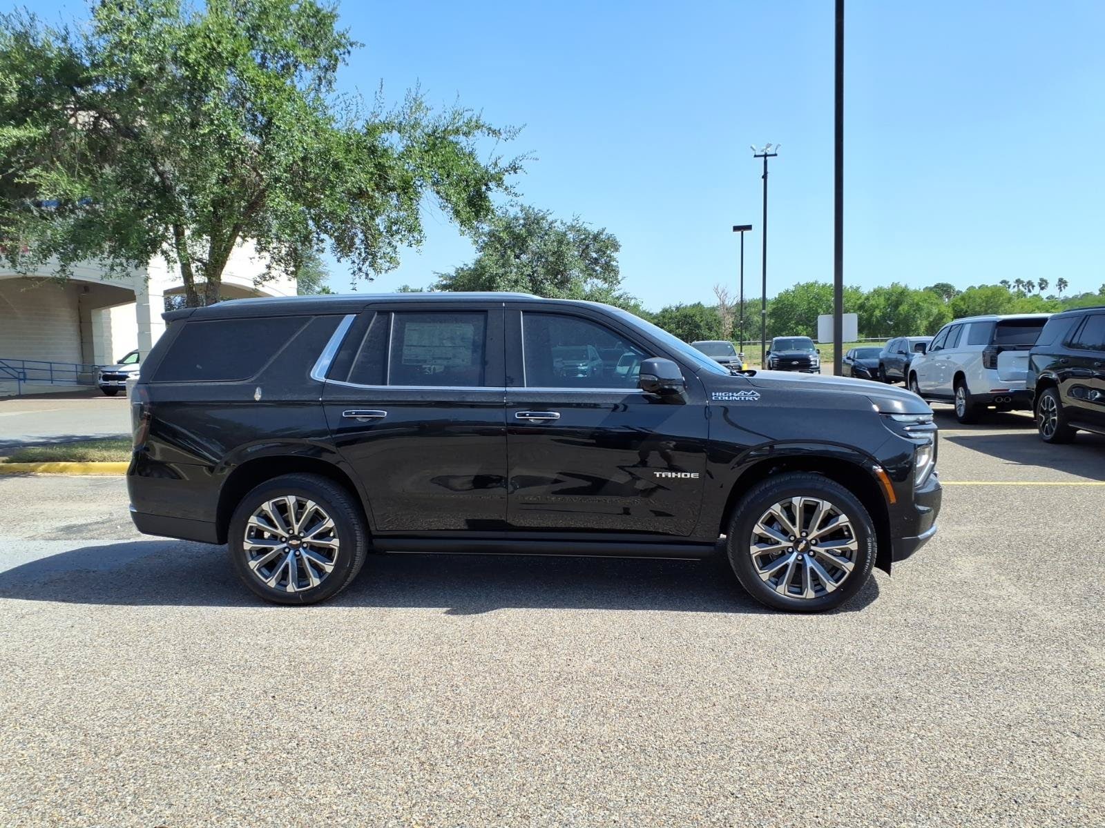 2026 Chevrolet Tahoe High Country - Photo 9