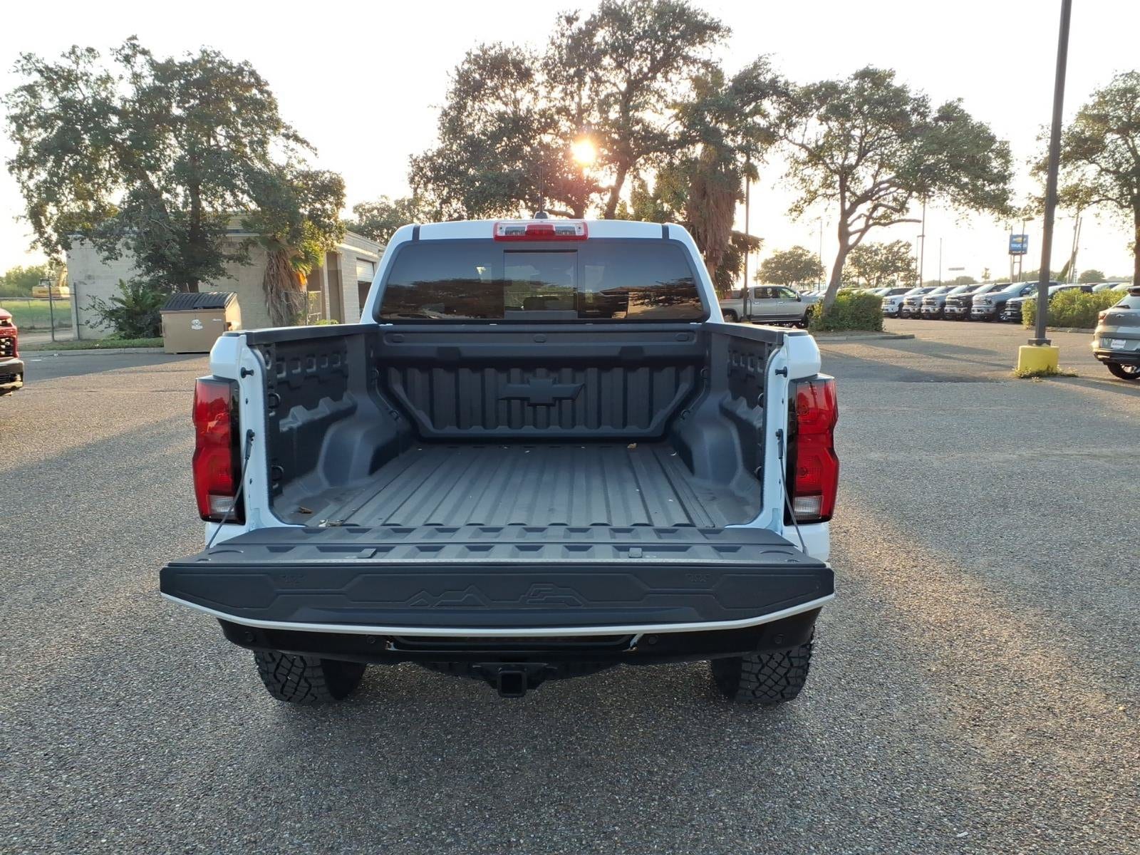 2026 Chevrolet Colorado ZR2 - Photo 20