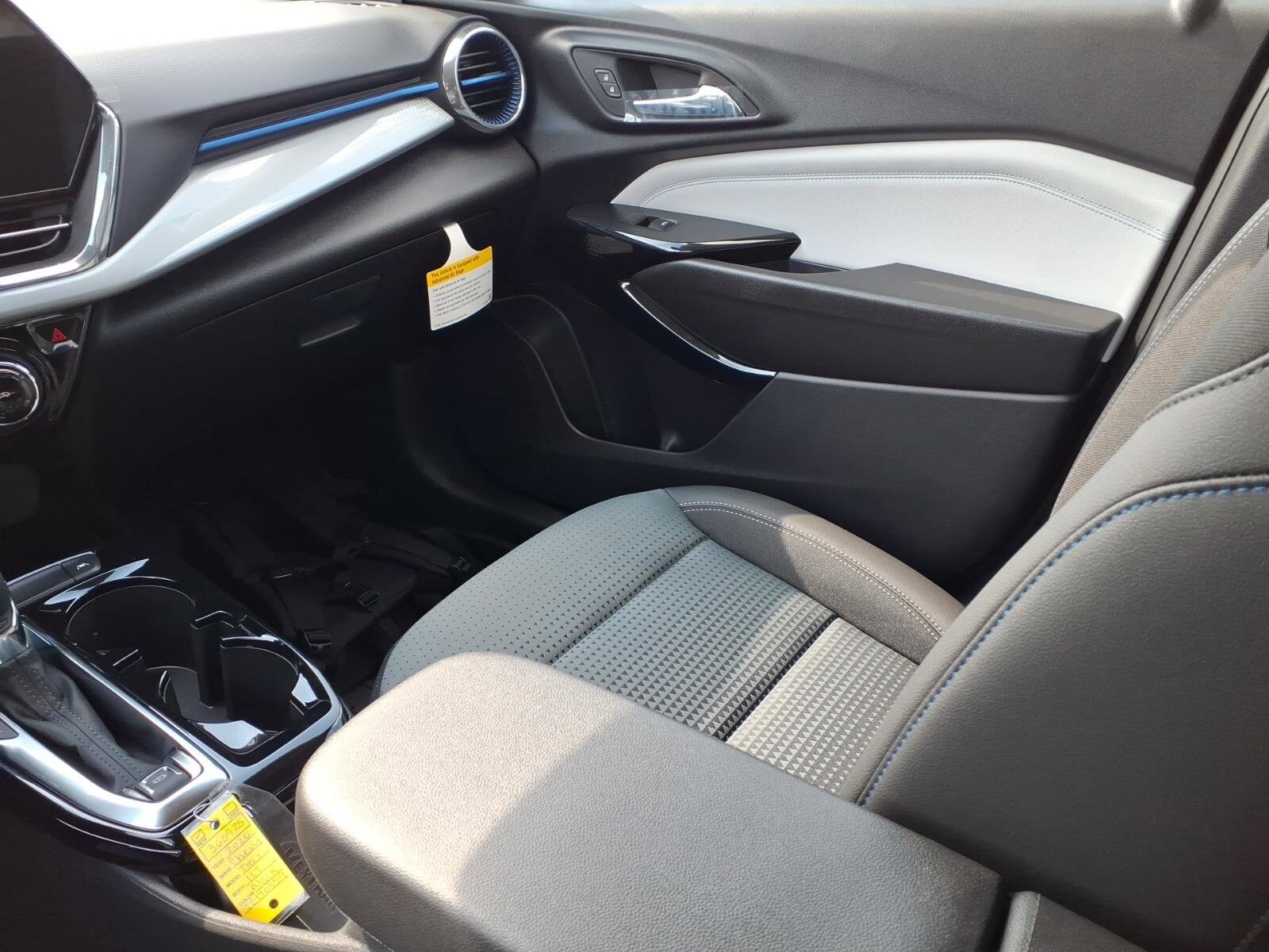 2026 Chevrolet Trax LT - Photo 17