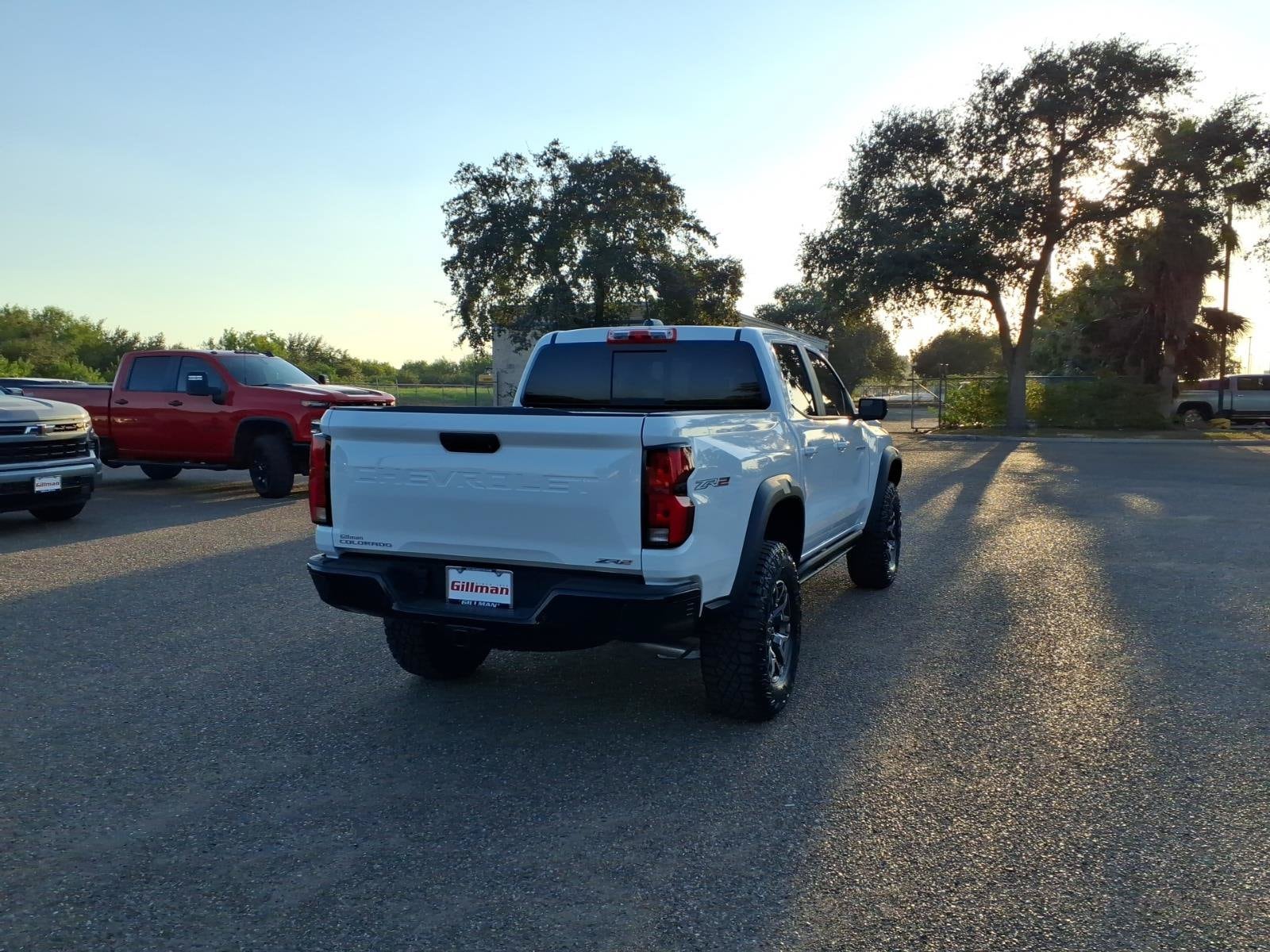 2026 Chevrolet Colorado ZR2 - Photo 8
