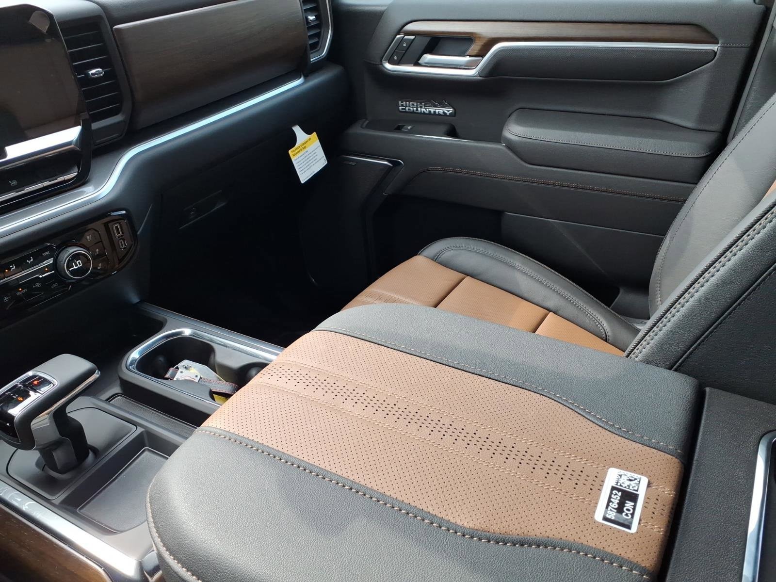 2026 Chevrolet Silverado 1500 High Country - Photo 17