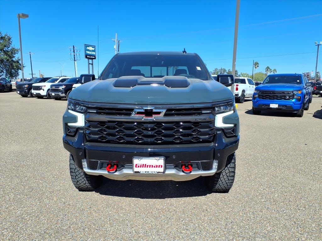 2026 Chevrolet Silverado 1500 ZR2 photo 3