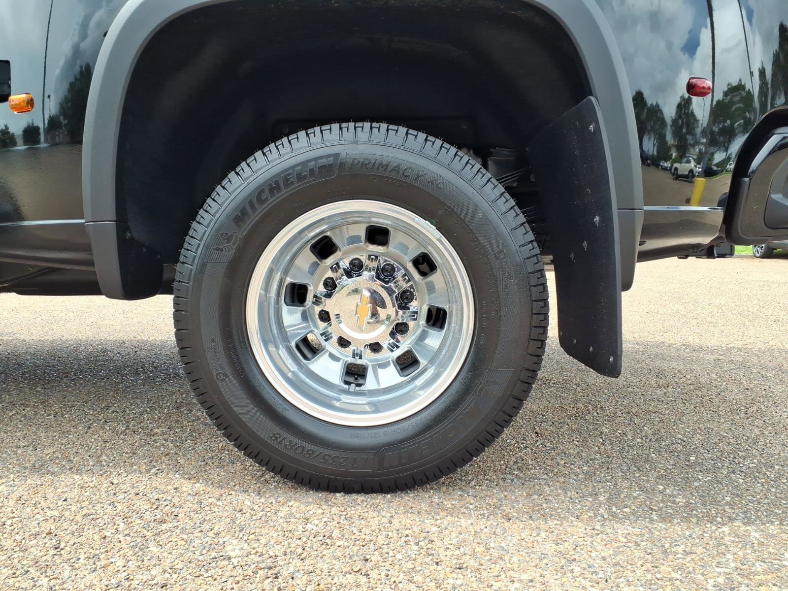 2026 Chevrolet Silverado 3500 HD High Country - Photo 19