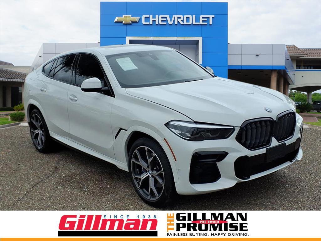 2023 BMW X6 40i's photo