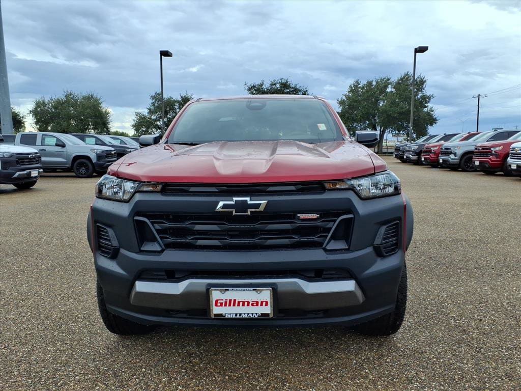 2026 Chevrolet Colorado Trail Boss - Photo 3