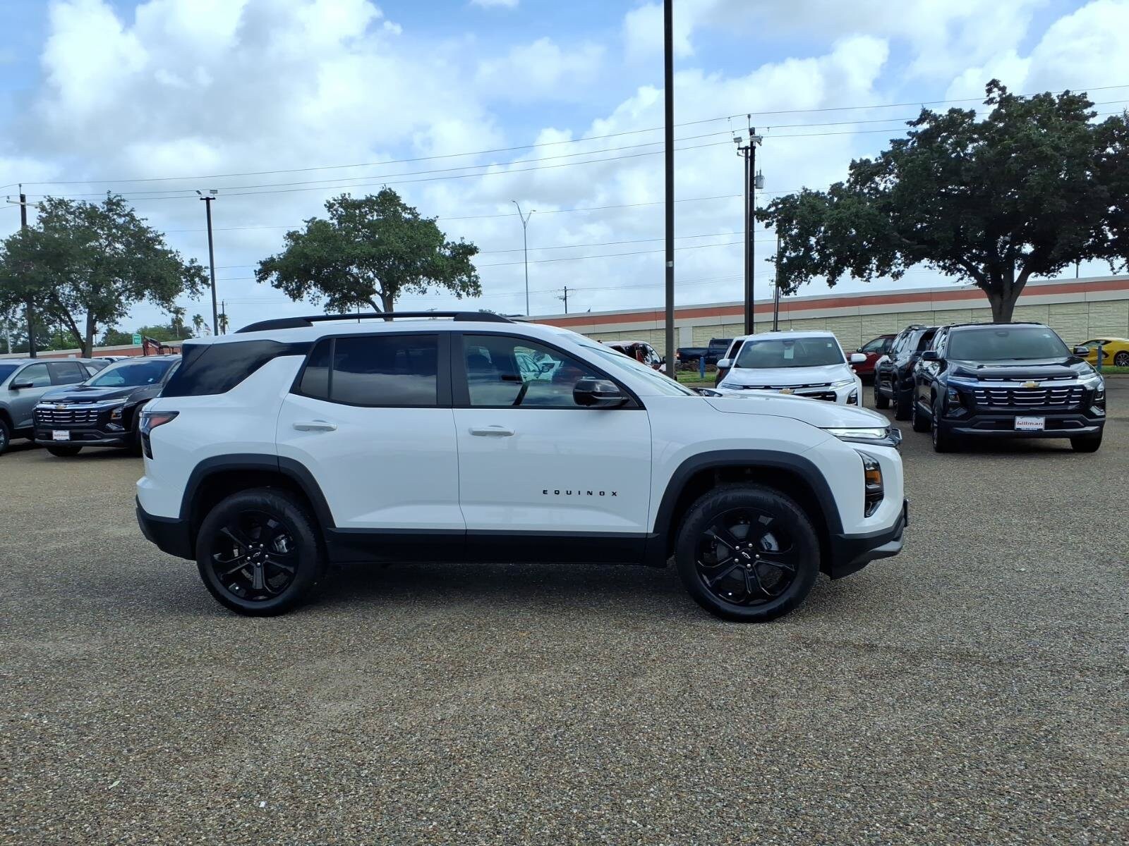2026 Chevrolet Equinox LT - Photo 9