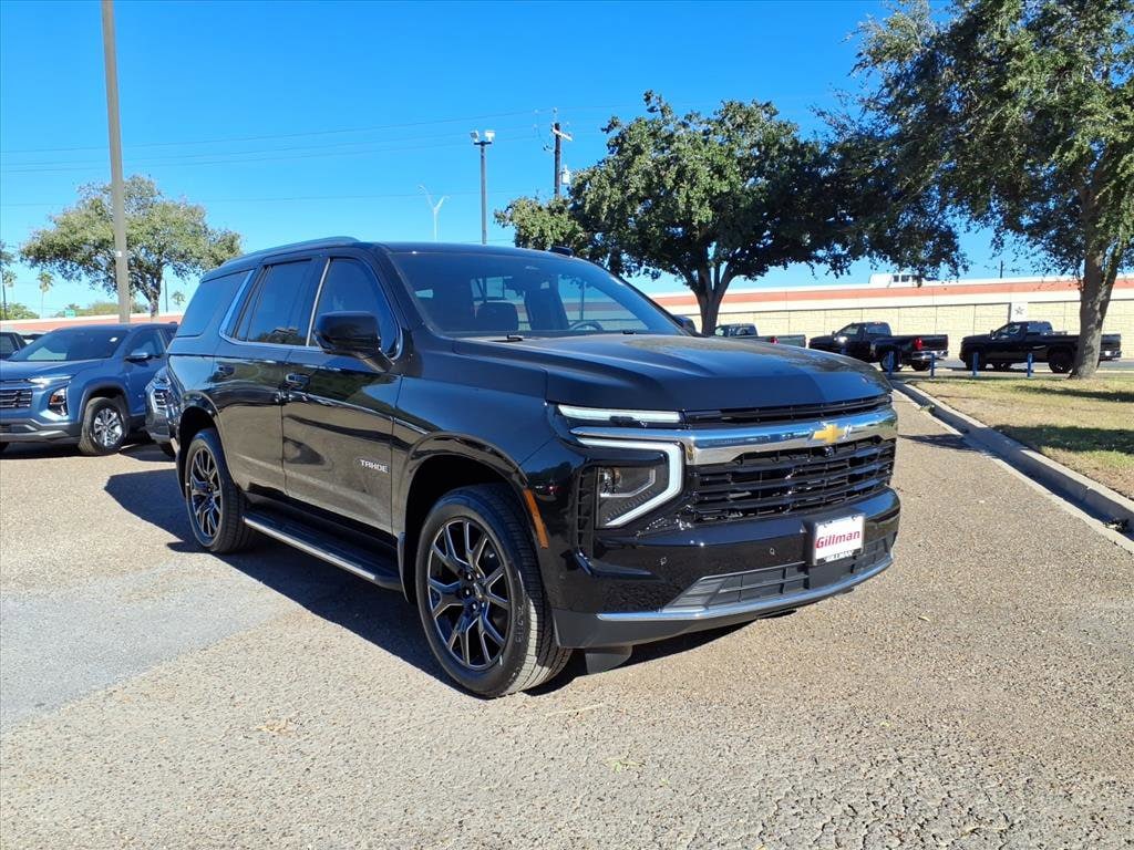 2026 Chevrolet Tahoe LS photo 2