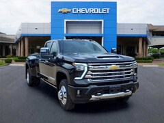 2026 Chevrolet Silverado 3500 HD High Country DRW Truck