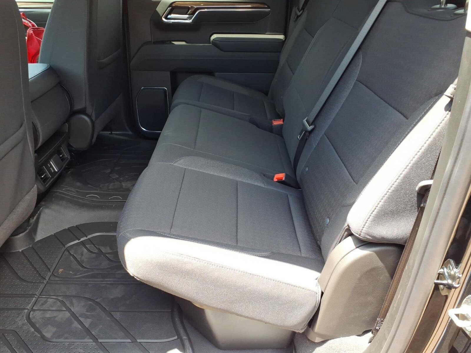 2026 Chevrolet Silverado 1500 LT - Photo 18