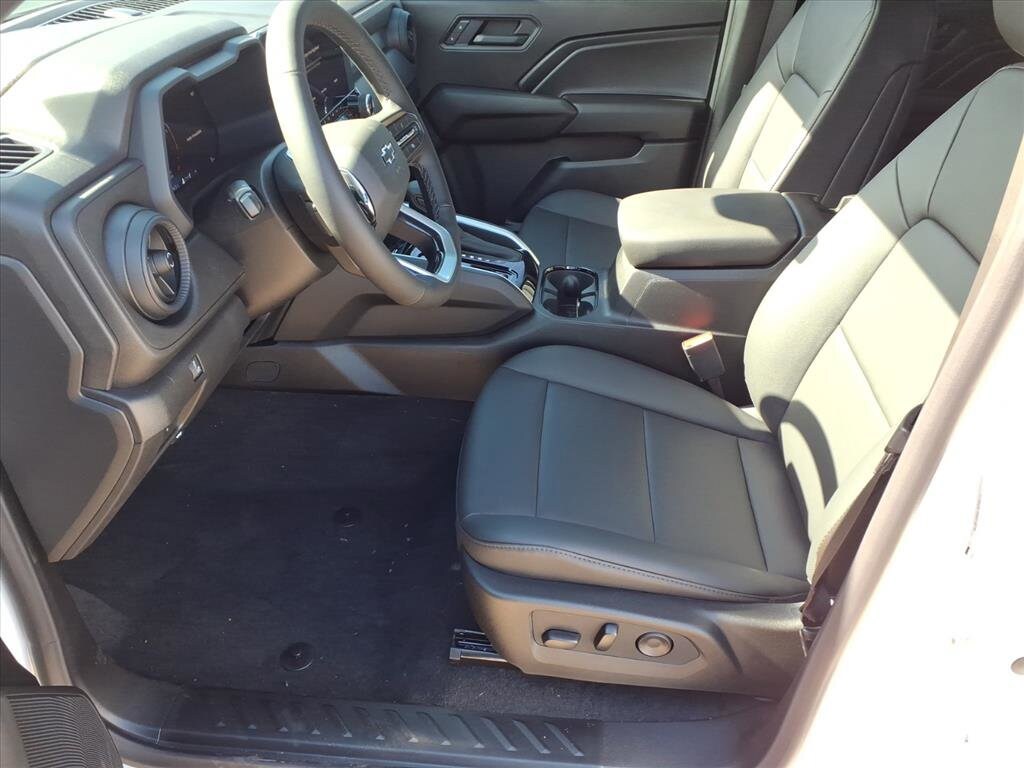 2026 Chevrolet Colorado Trail Boss - Photo 10