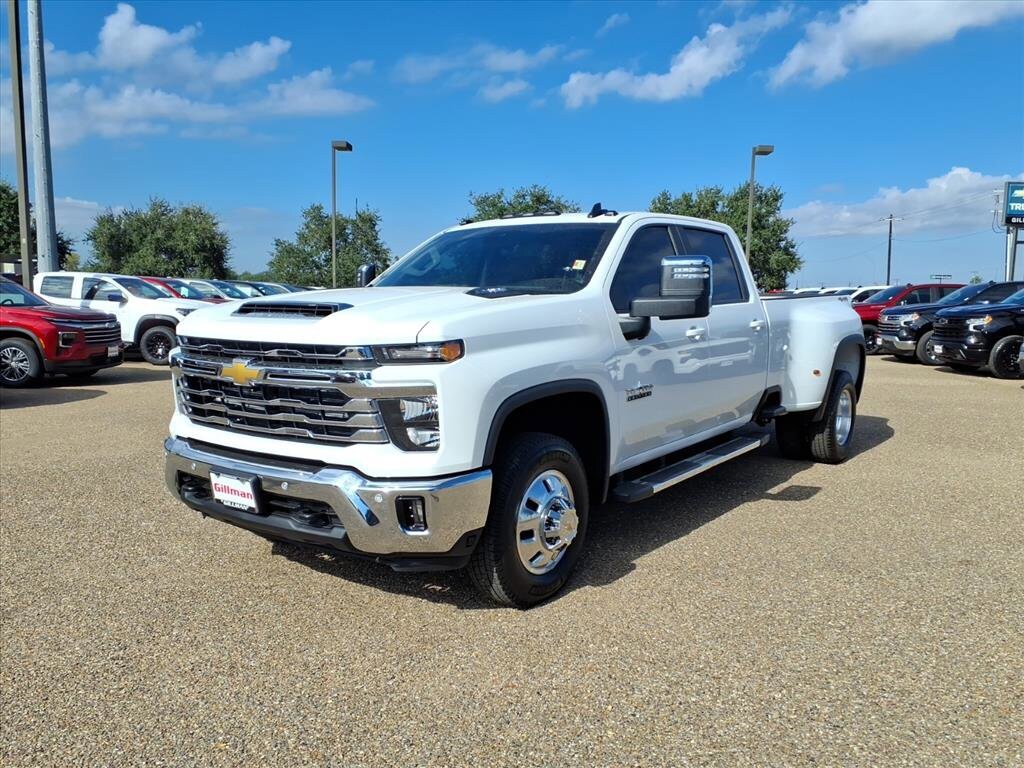 New 2026 Chevrolet Silverado 3500 HD LT DRW Truck