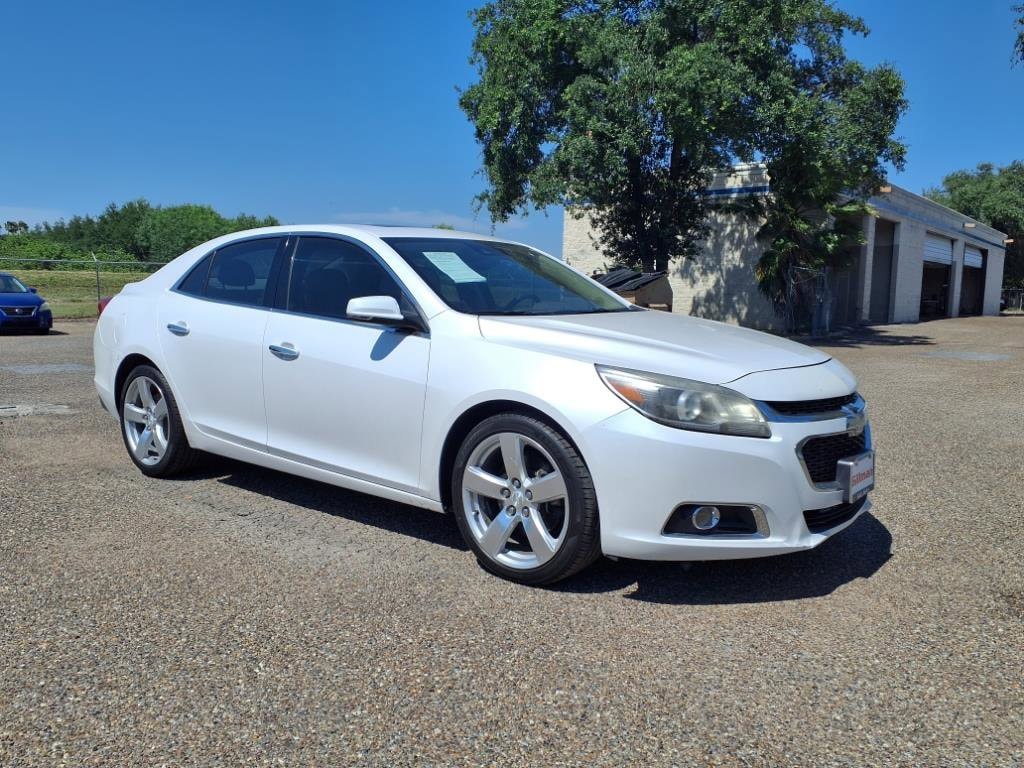 Used 2015 Chevrolet Malibu 2LZ with VIN 1G11G5SX3FF272015 for sale in Harlingen, TX