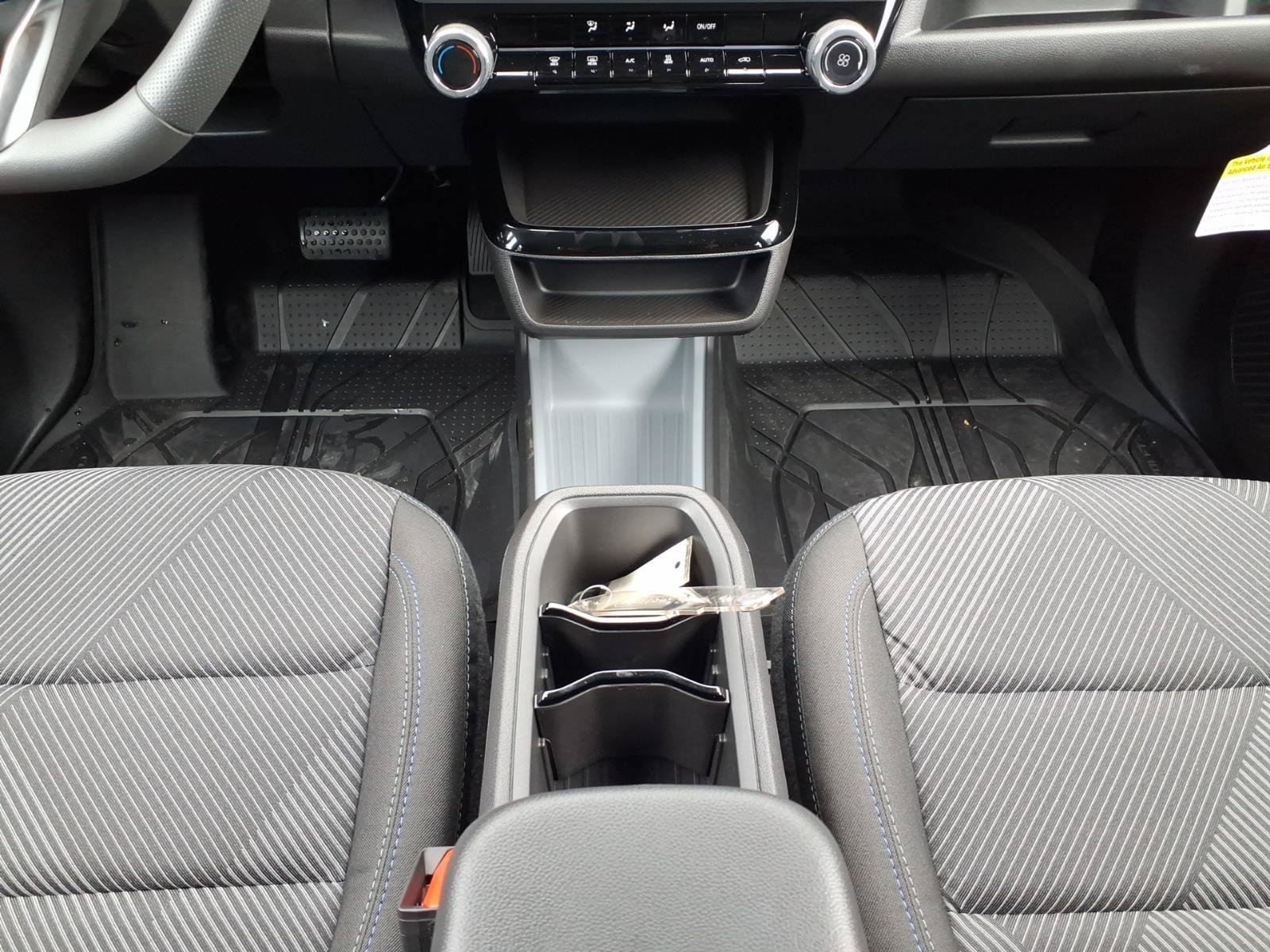 2027 Chevrolet Bolt LT - Photo 16
