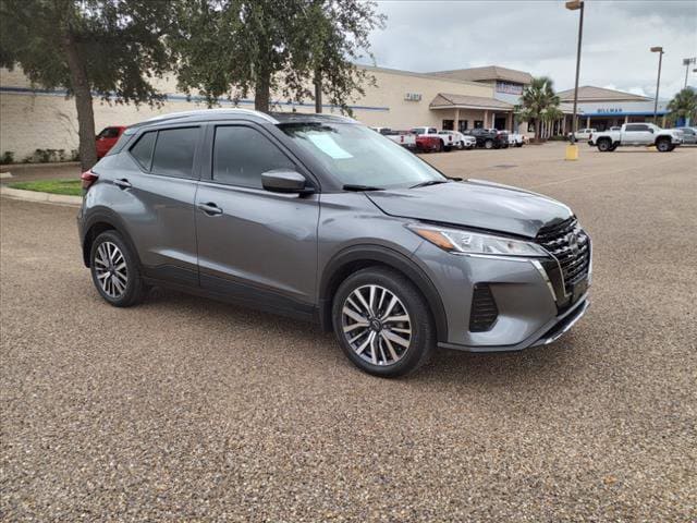 Used 2023 Nissan Kicks SV with VIN 3N1CP5CV6PL550686 for sale in Harlingen, TX