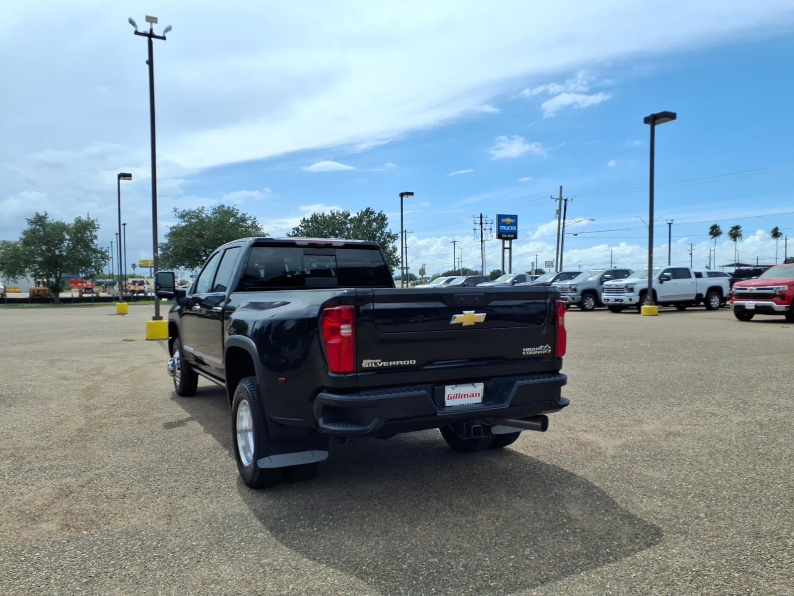 2026 Chevrolet Silverado 3500 HD High Country - Photo 6