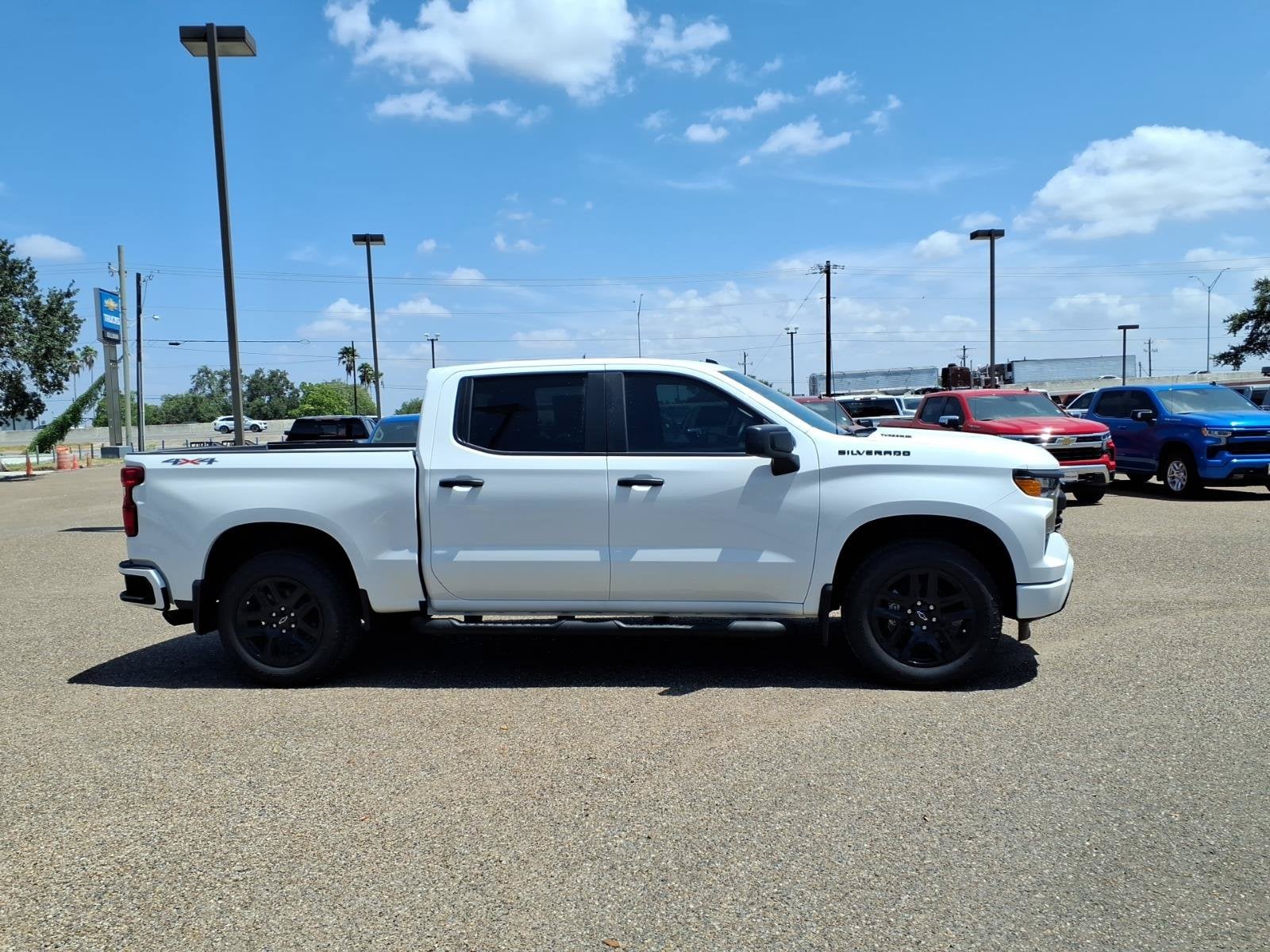 2026 Chevrolet Silverado 1500 Custom - Photo 9
