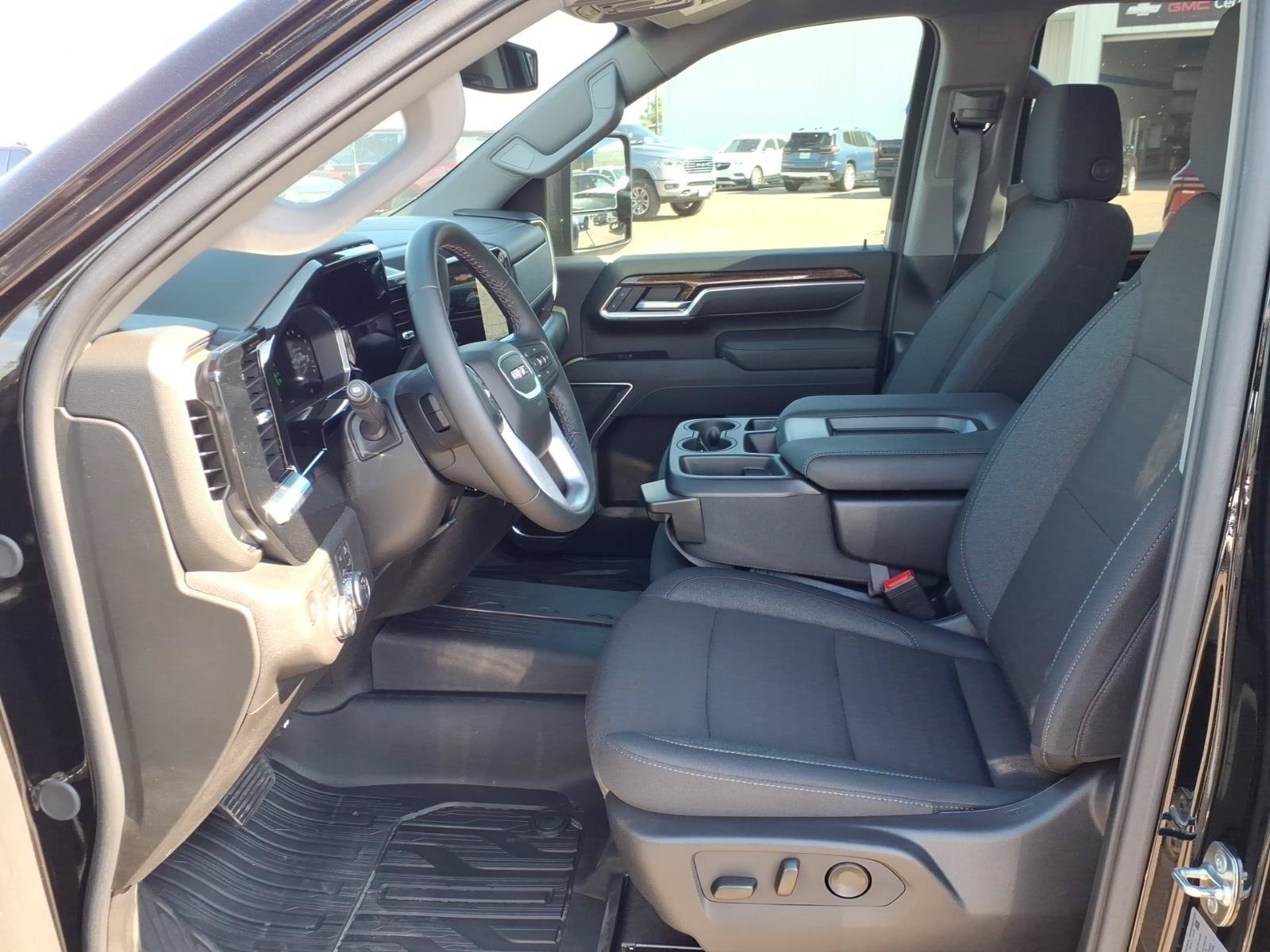 2026 GMC Sierra 3500HD SLE - Photo 12