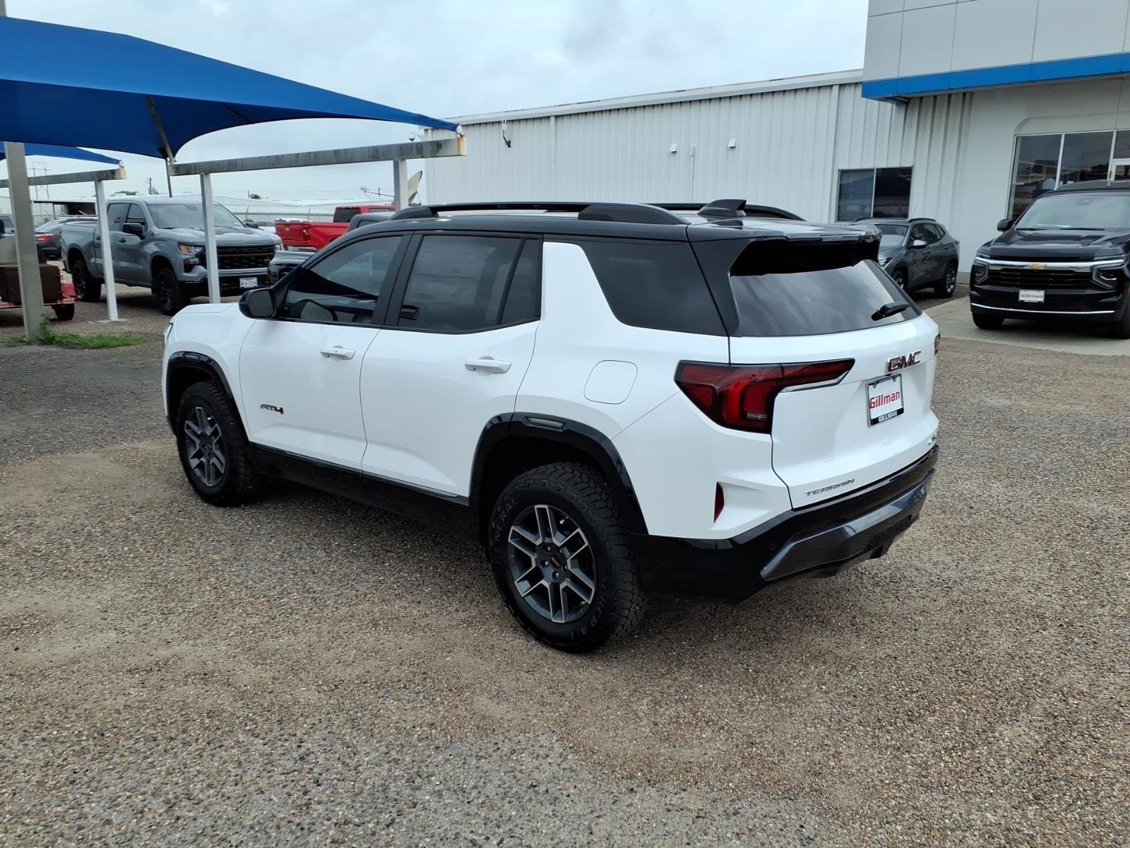 2026 GMC Terrain AT4 - Photo 6