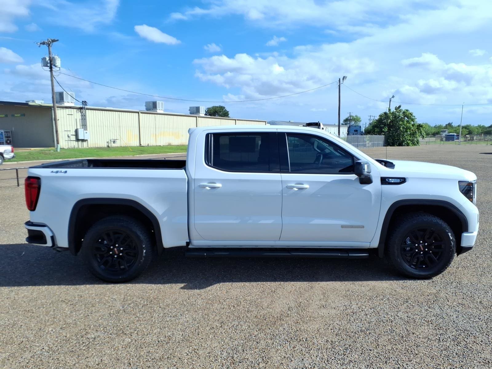2026 GMC Sierra 1500 Elevation - Photo 9