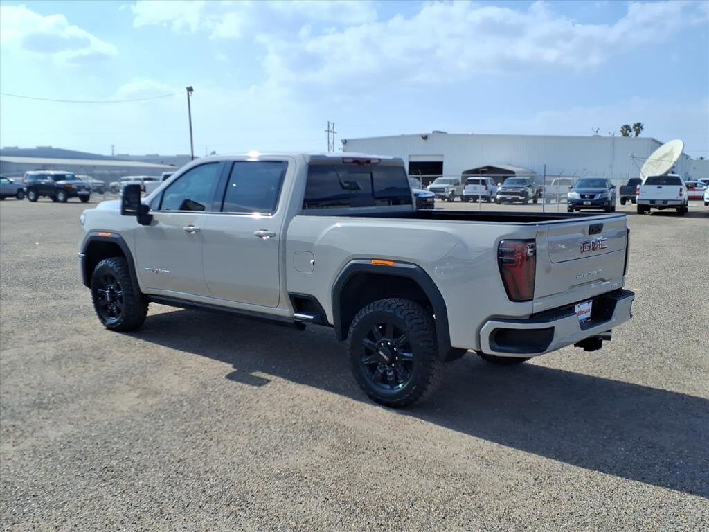 2026 GMC Sierra 2500HD AT4 - Photo 6