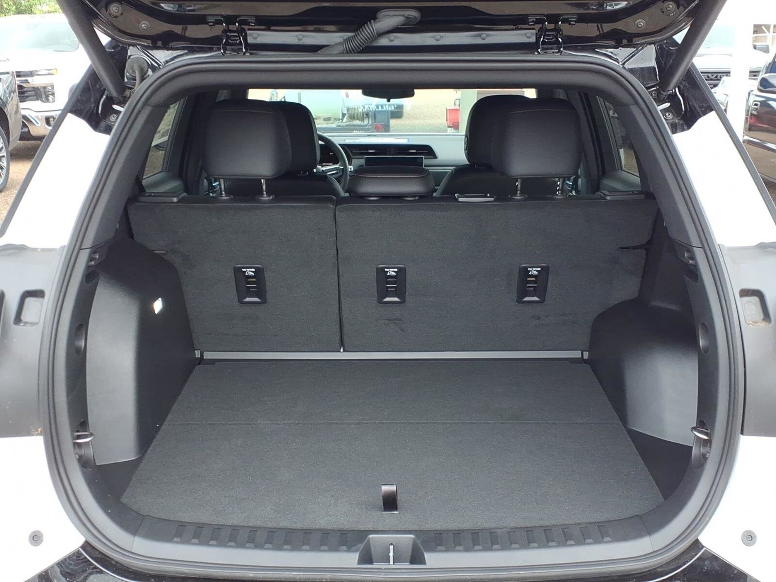 2026 GMC Terrain AT4 - Photo 11