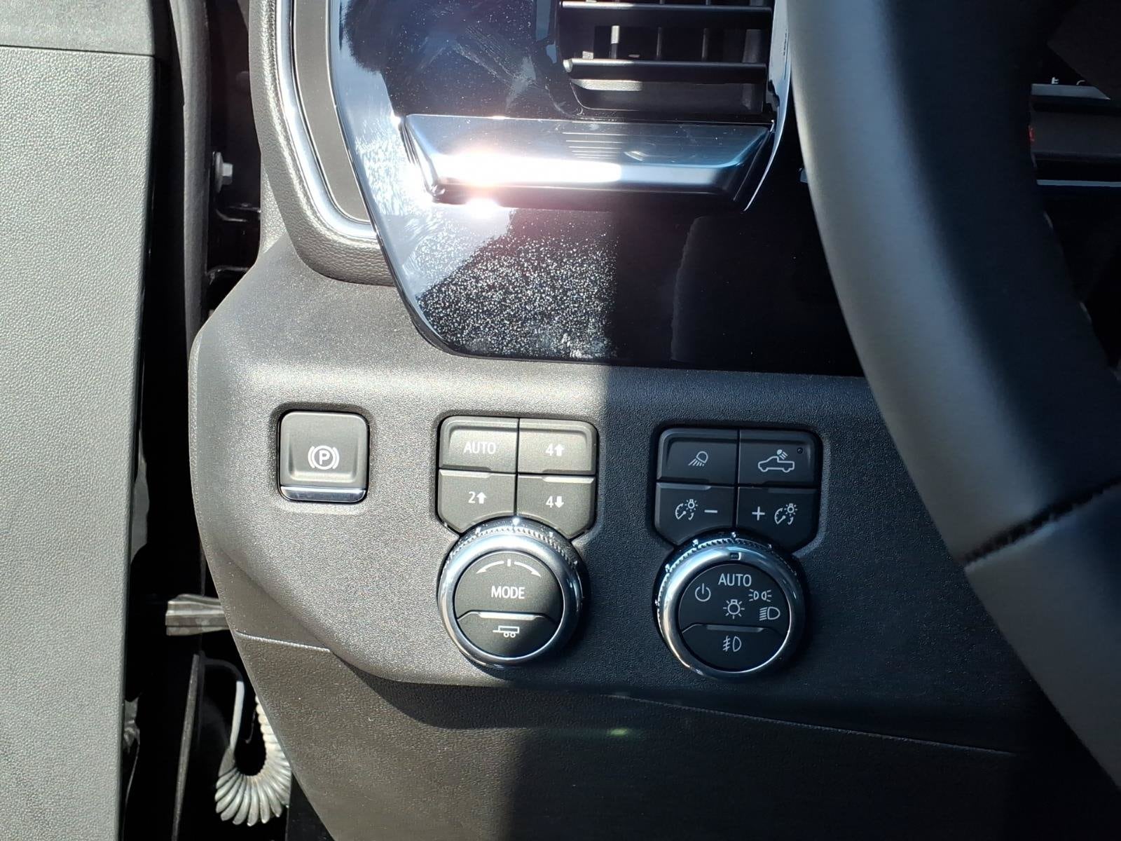 2026 GMC Sierra 3500HD SLE - Photo 17