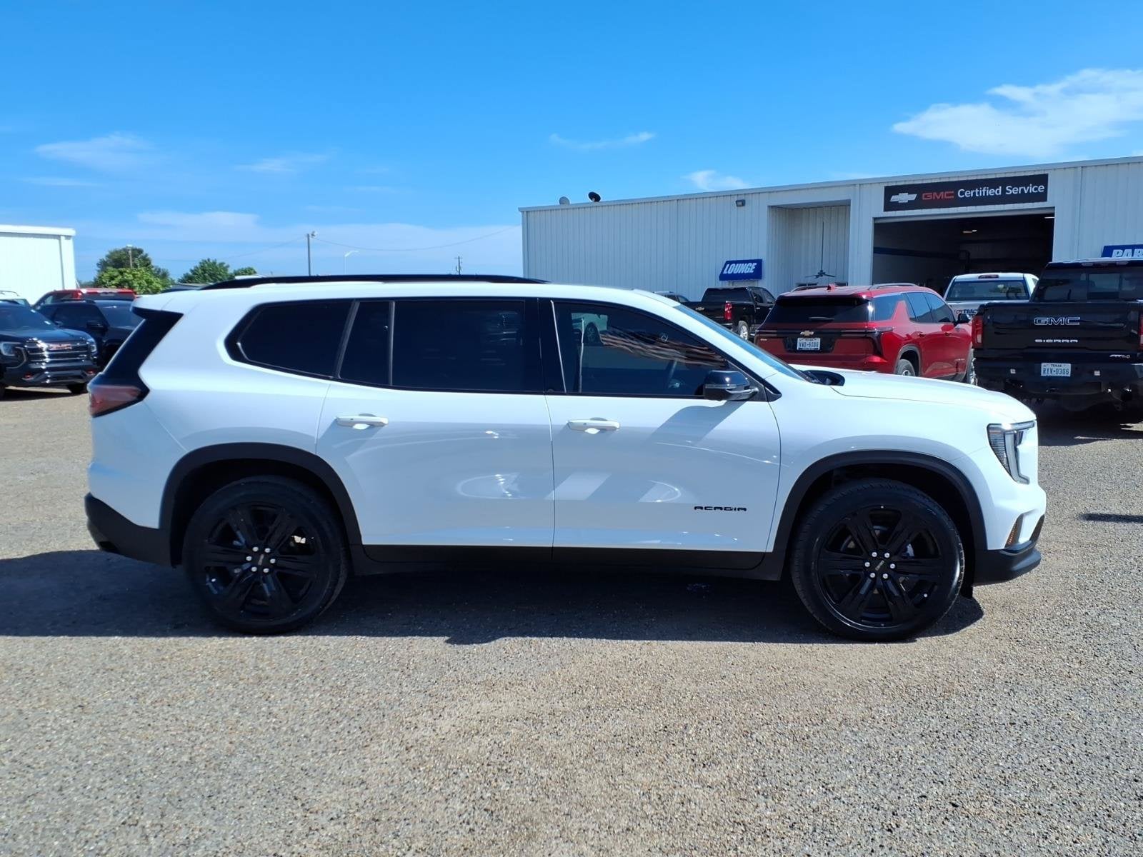 2026 GMC Acadia Elevation - Photo 9