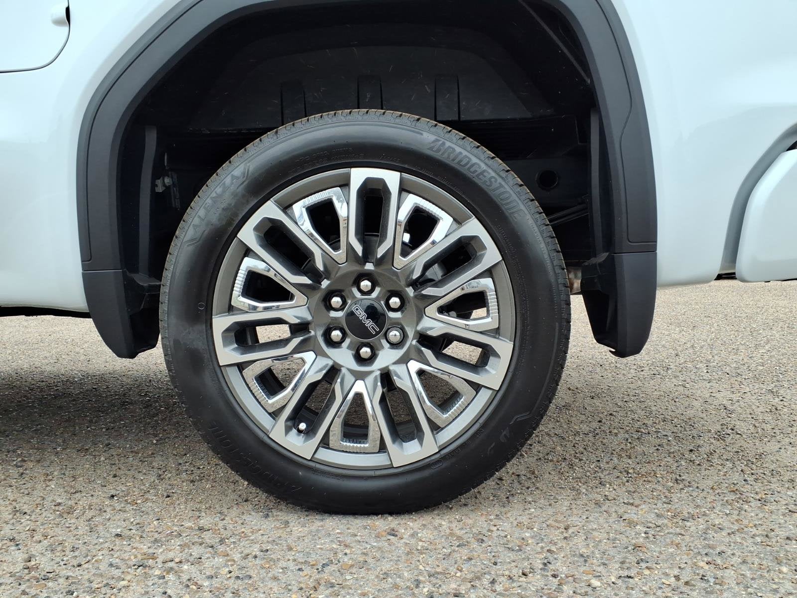 2026 GMC Sierra 1500 Denali Ultimate - Photo 19