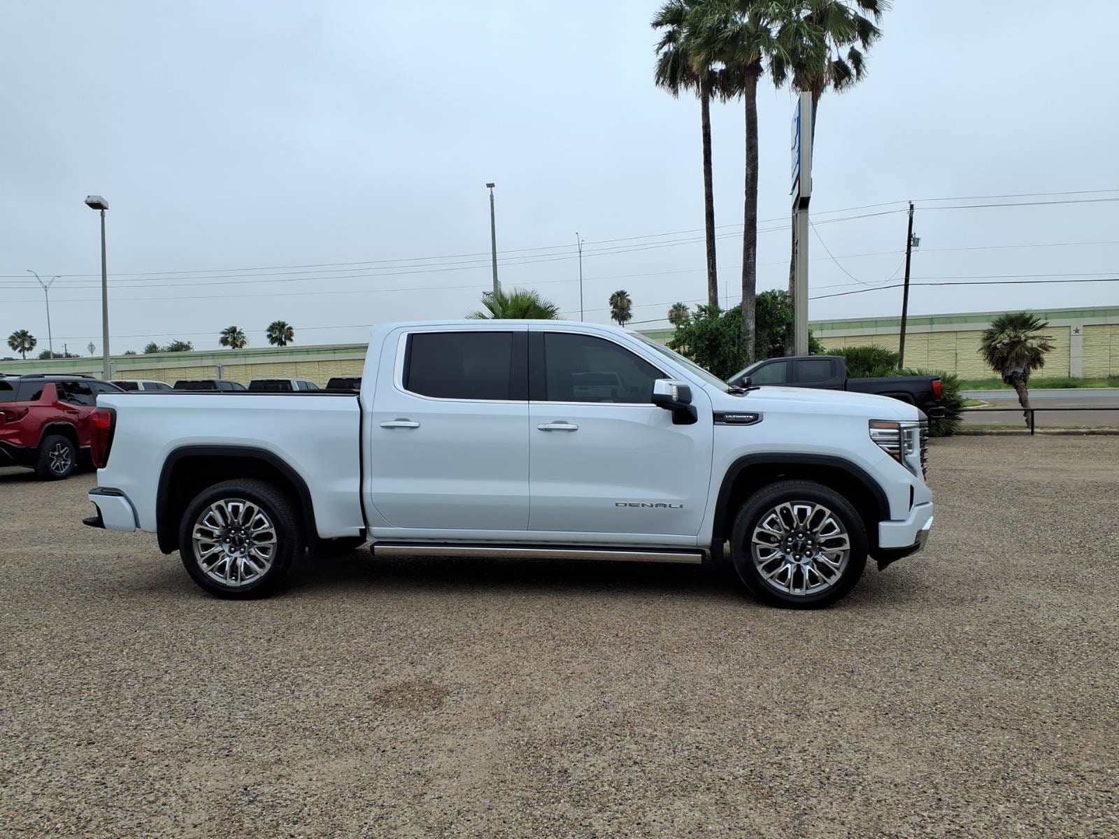 2026 GMC Sierra 1500 Denali Ultimate - Photo 9