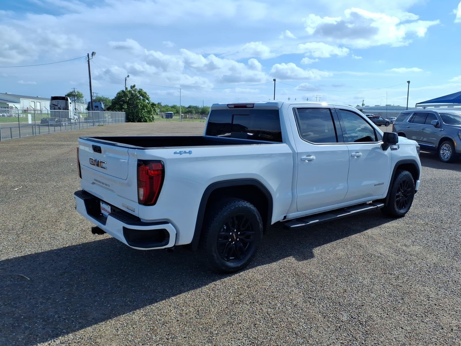 2026 GMC Sierra 1500 Elevation - Photo 8