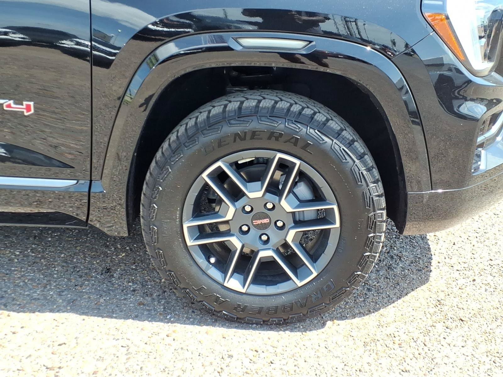 2026 GMC Terrain AT4 - Photo 10