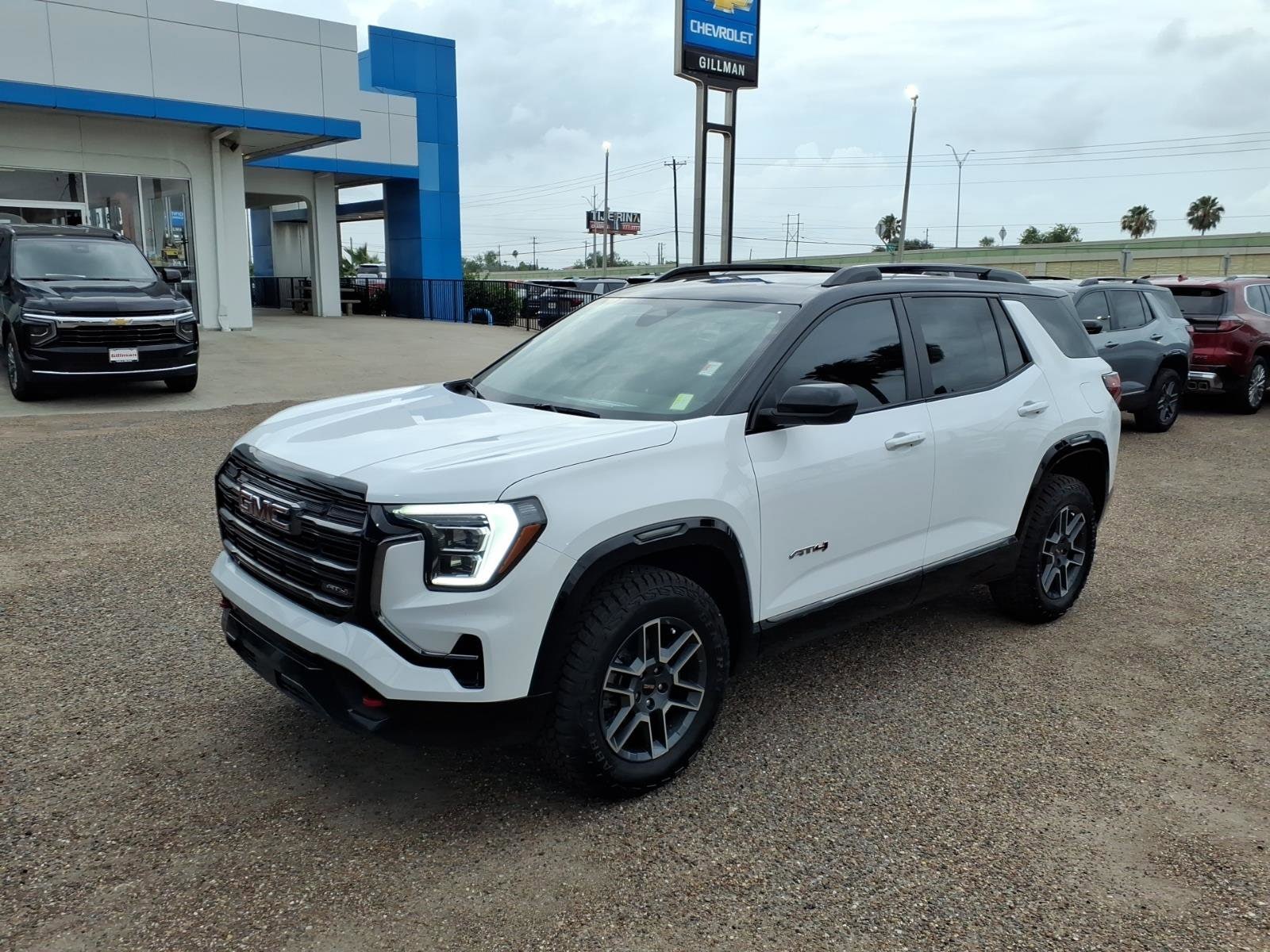 2026 GMC Terrain AT4 - Photo 4