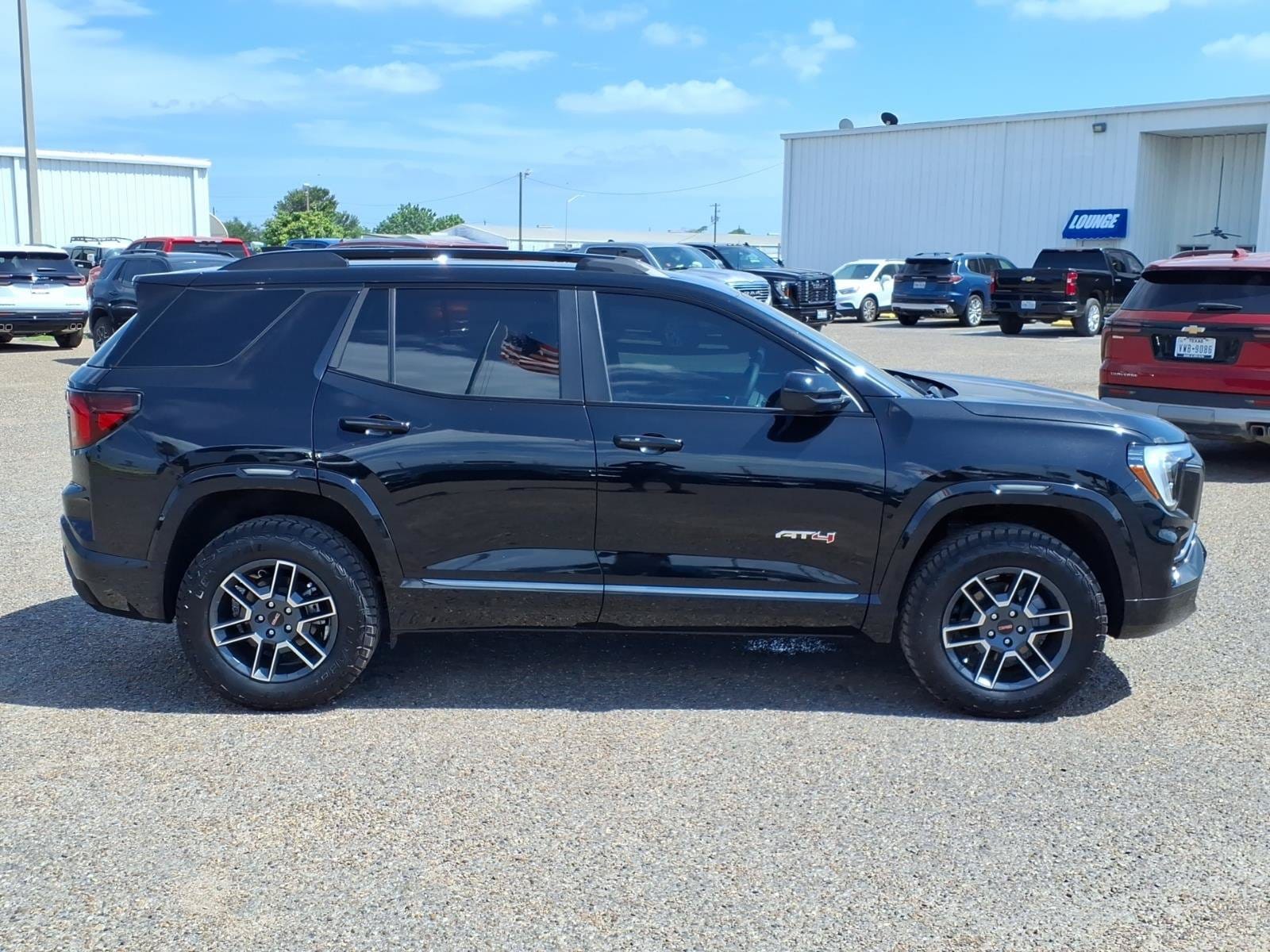2026 GMC Terrain AT4 - Photo 9