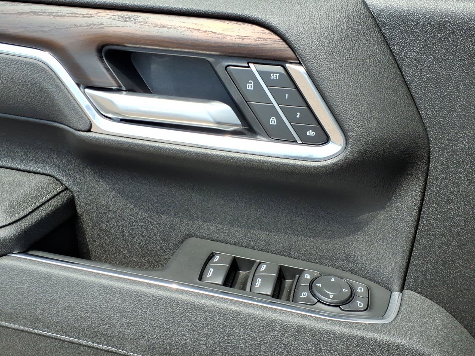 2026 GMC Sierra 1500 SLT - Photo 16