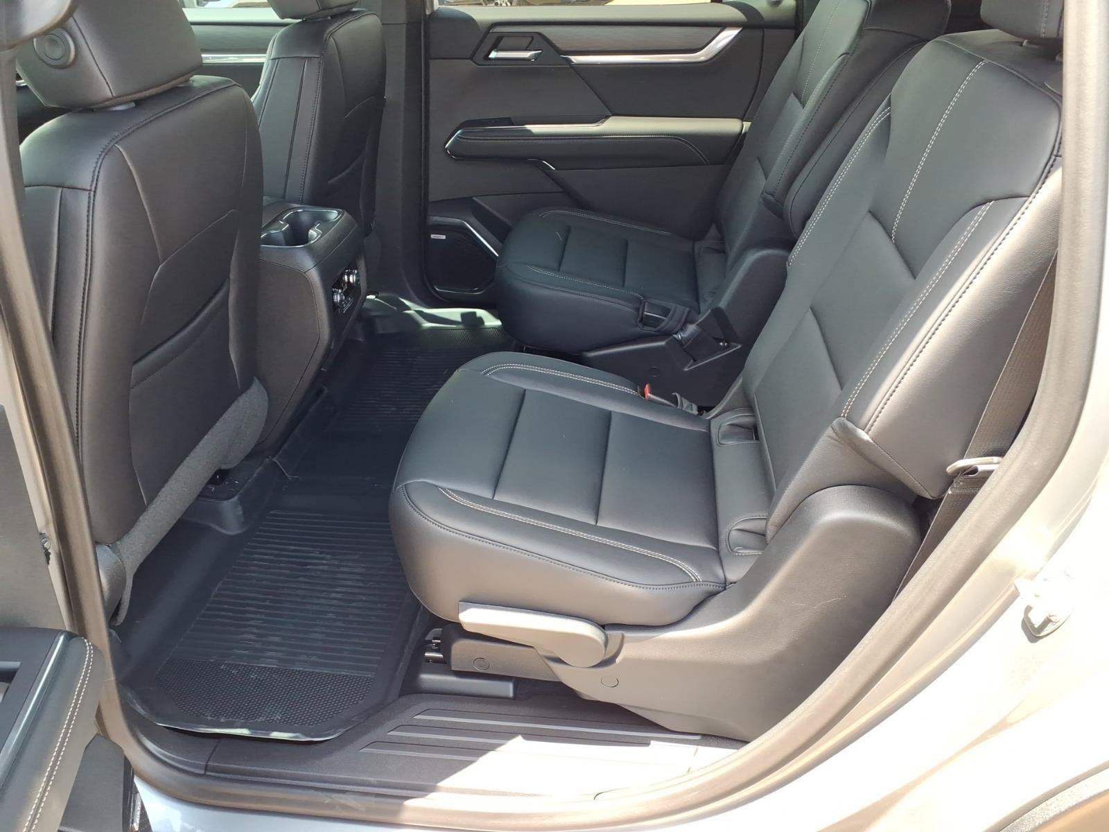 2026 GMC Acadia Elevation - Photo 18
