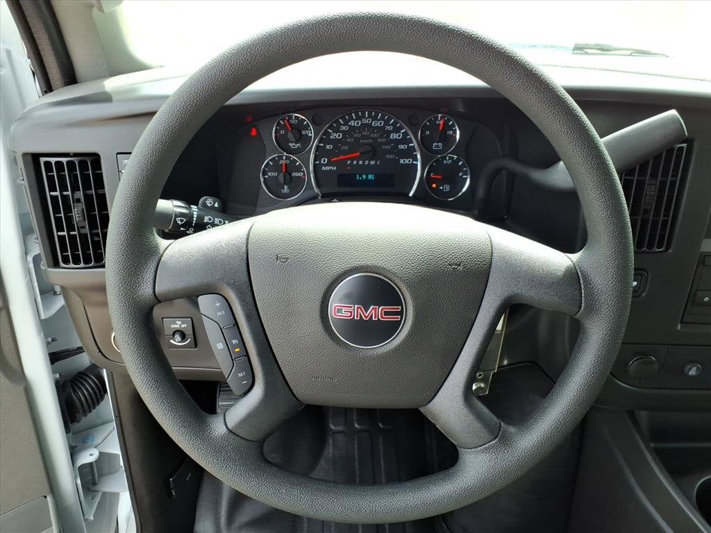 2025 GMC Savana Cargo Work Van - Photo 14