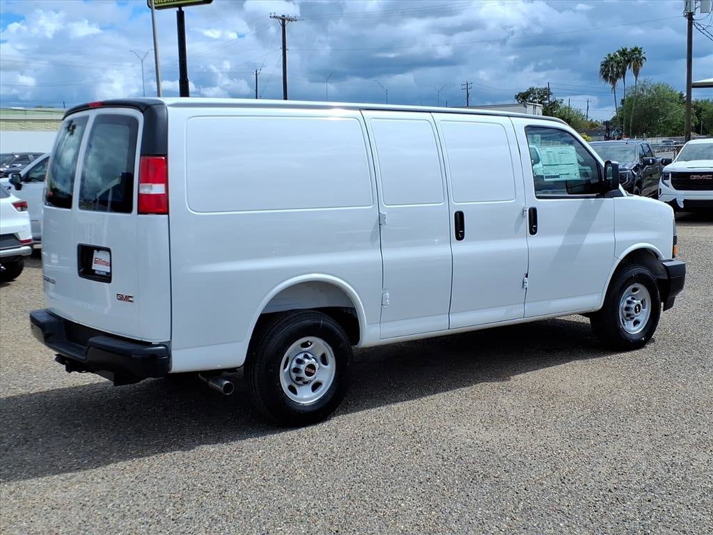 2025 GMC Savana Cargo Work Van - Photo 8