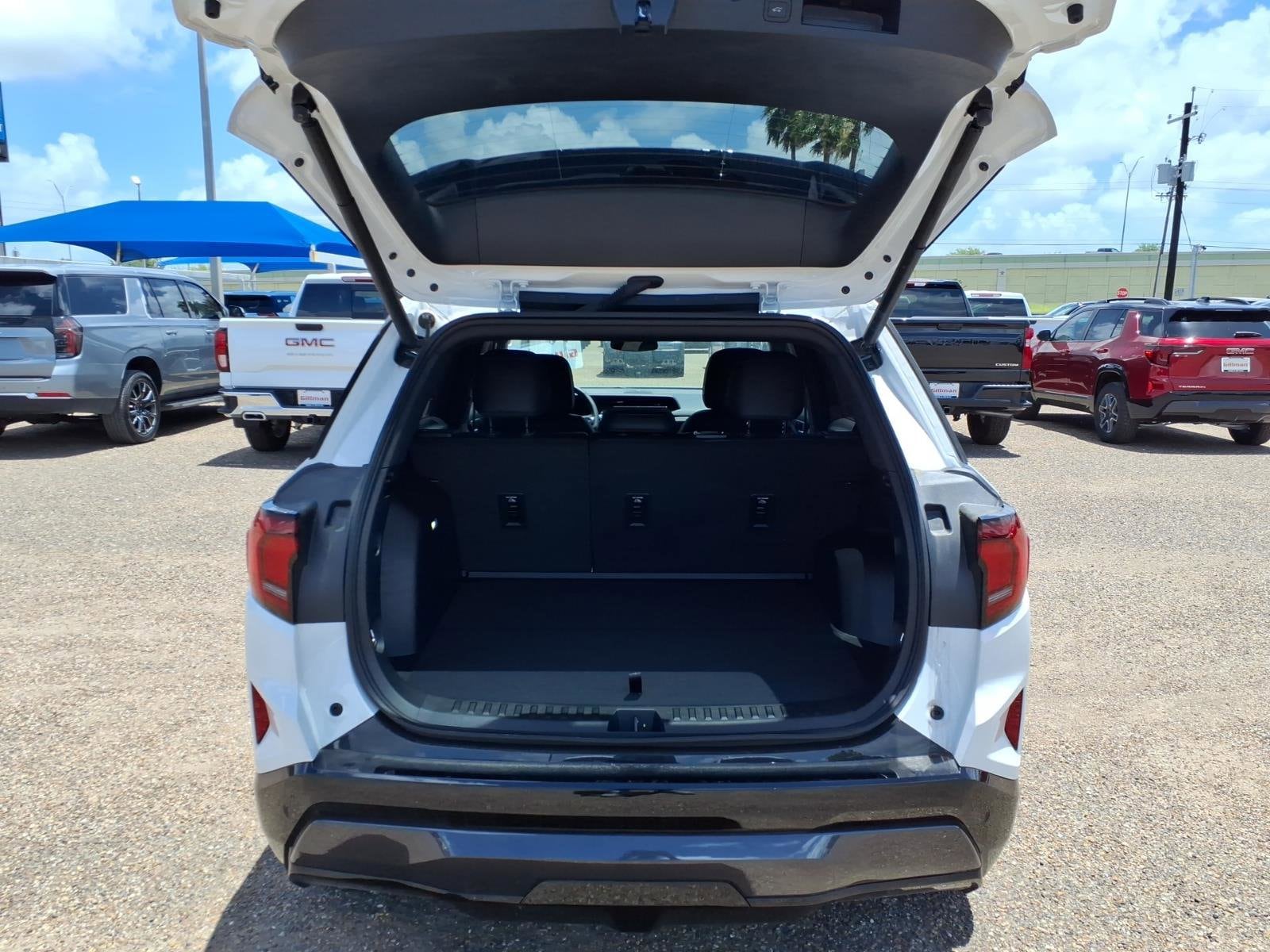 2026 GMC Terrain AT4 - Photo 11