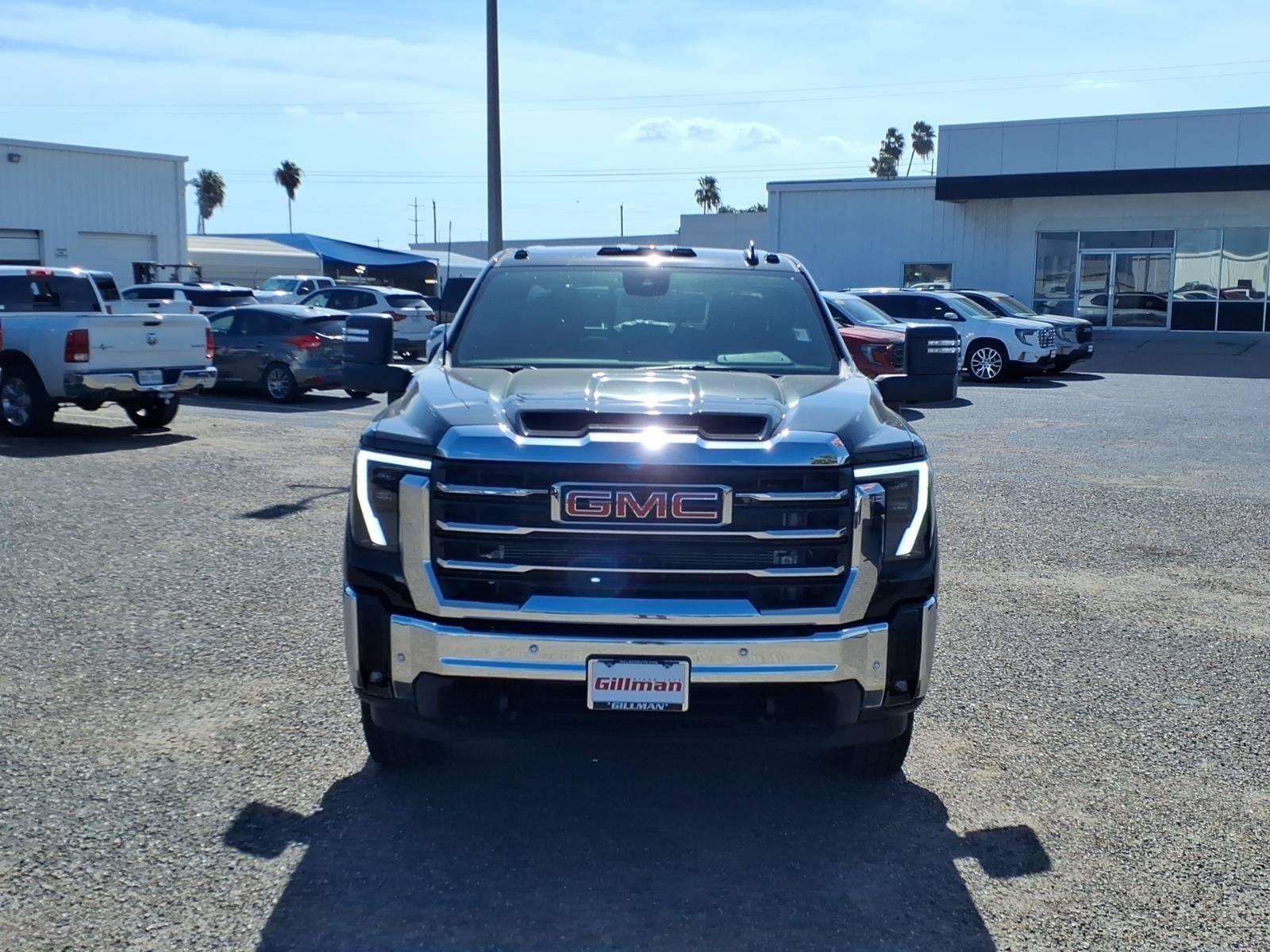 2026 GMC Sierra 3500HD SLE - Photo 3