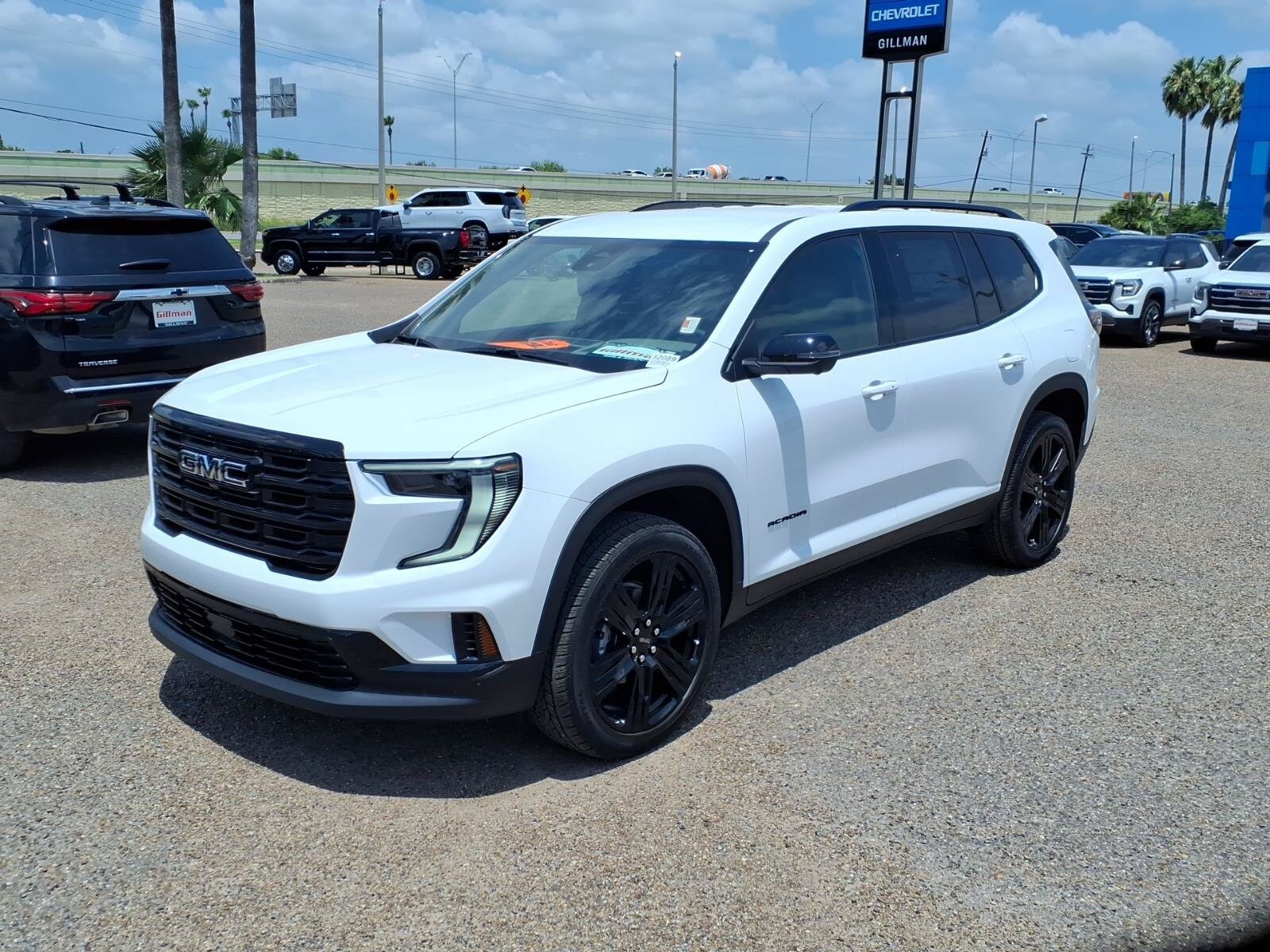 2026 GMC Acadia Elevation - Photo 4