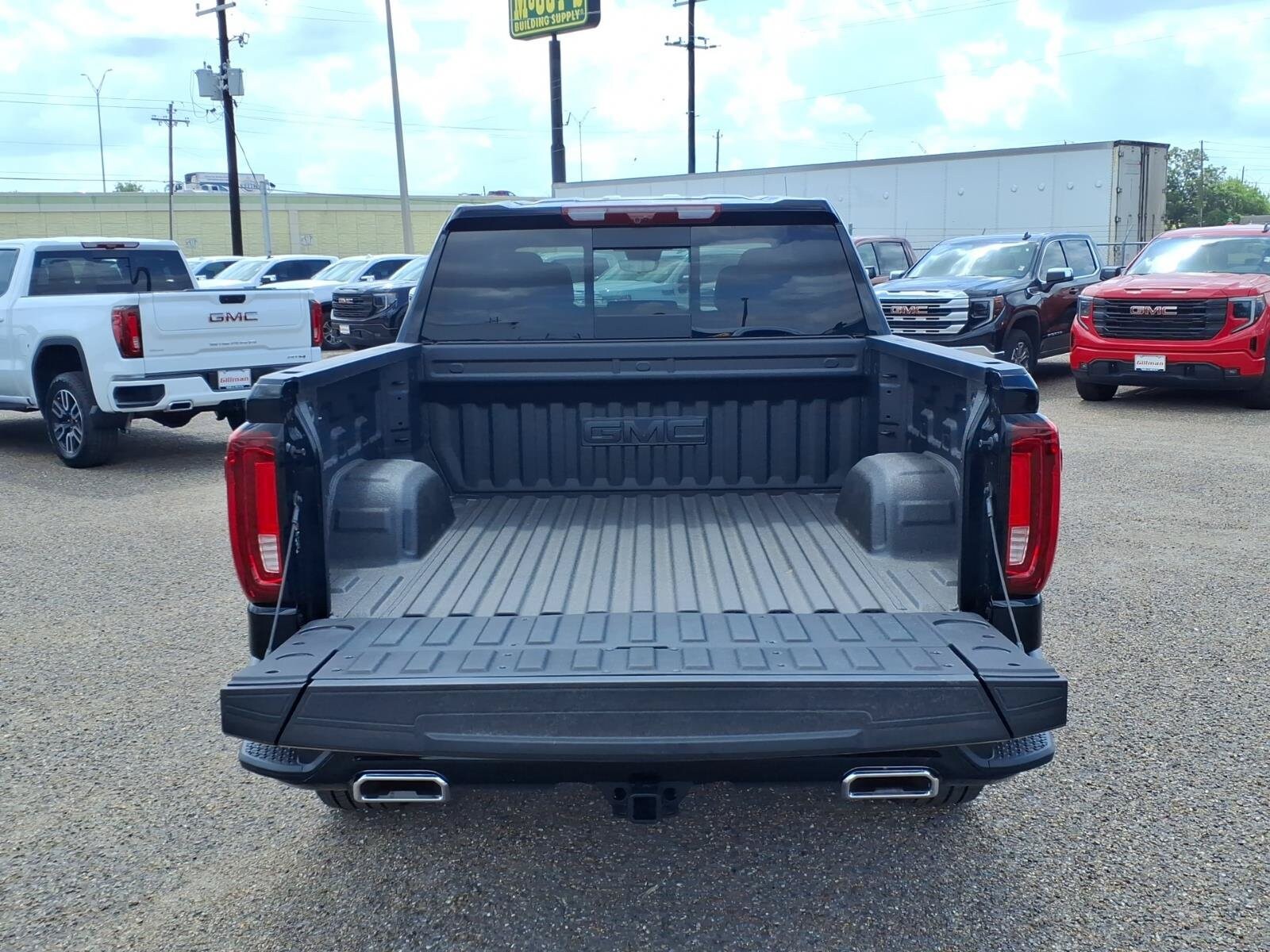 2026 GMC Sierra 1500 Denali - Photo 11