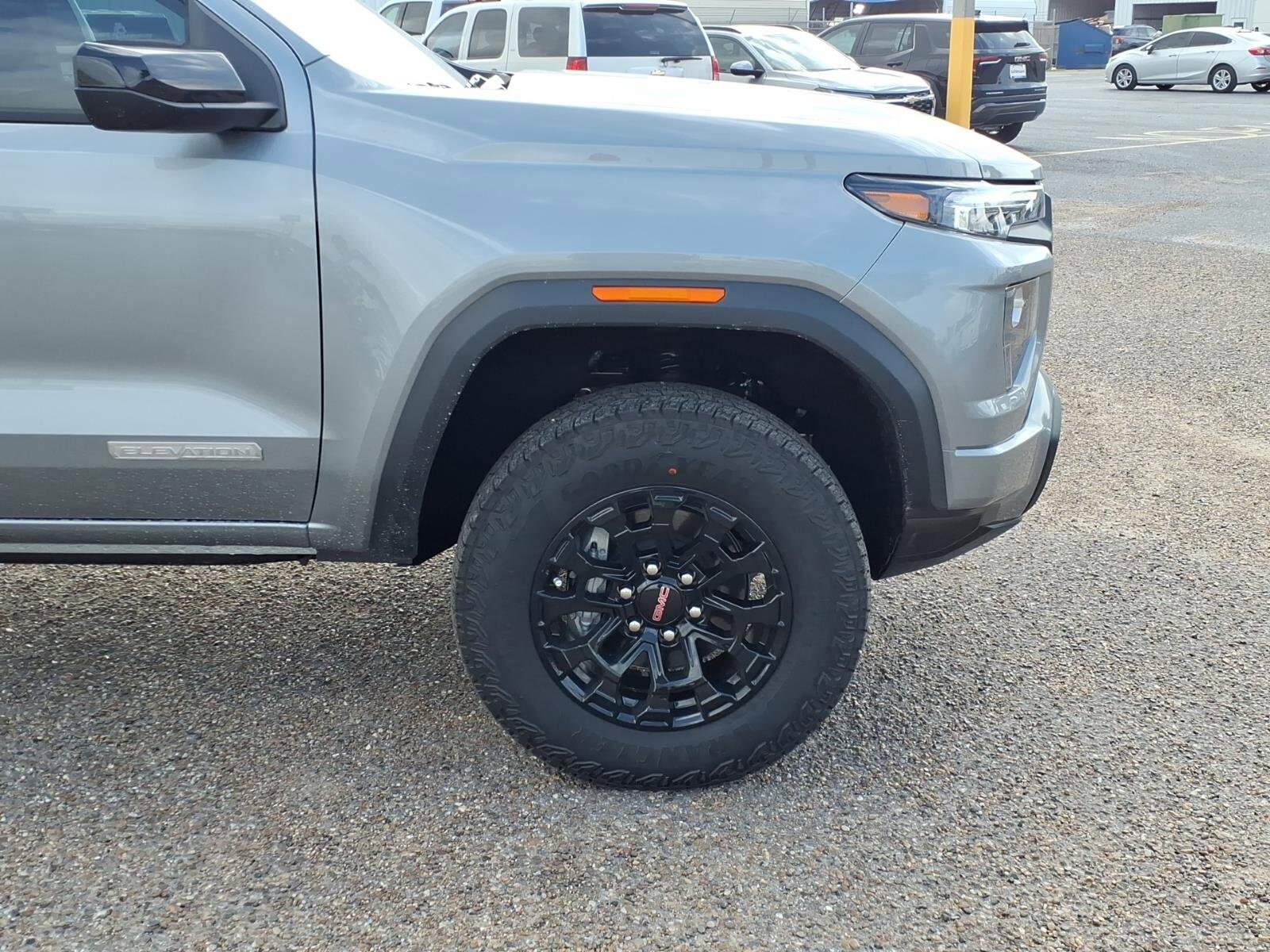 2026 GMC Canyon Elevation - Photo 10